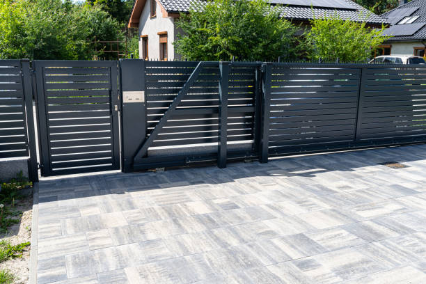 Best Driveway Pavers Near Me  in Footville, WI